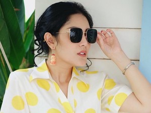 Nindy Makin Kece dengan Aksesoris Lucu, Netizen: Lama-lama Kayak Minimarket!