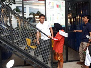 Polisi Rekonstruksi Kasus Bayi Tewas Diduga Digorok Ibunya