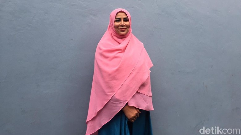Mantap Berhijrah, Cinta Penelope Selektif Soal Job Mantap Berhijrah, Cinta Penelope Selektif Soal Job