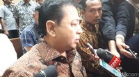 Novanto pun menitipkan pesan kepada Idrus dengan jabatan barunya itu. Dia meminta Idrus melakukan tugasnya hanya untuk kepentingan rakyat.