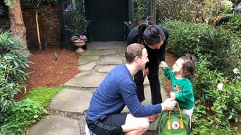 Keluarga baginya nomor satu. Foto: Facebook Mark Zuckerberg