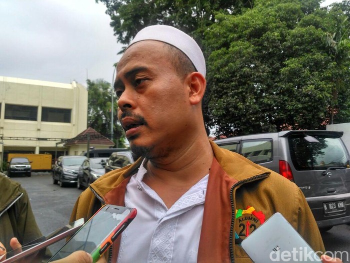 Persaudaraan 212: Pemerintah Jangan Halangi Kepulangan Habib Rizieq