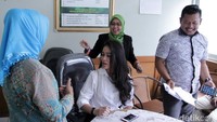 Mediasi sendiri berlangsung selama 1 jam sejak pukul 13.00 WIB hingga 14.00 WIB.