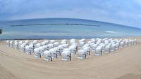 Inilah destinasi wisata Pulau Ruegen di Jerman. Pulau ini memiliki 5 pantai yang didedikasikan untuk kaum nudis (Tourism Rugen)