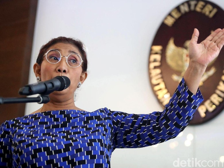 Susi: Koruptor Bisa Berenang, Percuma Ditenggelamkan Susi: Koruptor Bisa Berenang, Percuma Ditenggelamkan
