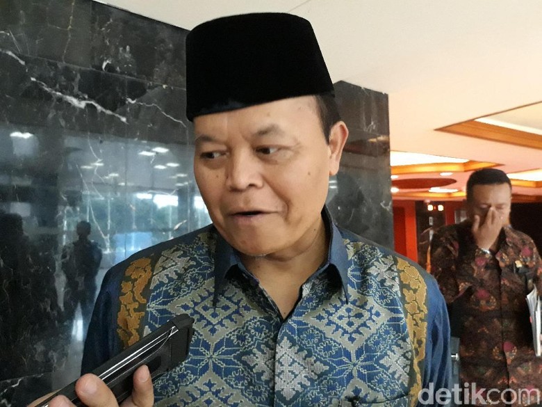 Airlangga Tak Dicopot dari Menperin, PKS: Biar Rakyat yang Menilai Airlangga Tak Dicopot dari Menperin, PKS: Biar Rakyat yang Menilai