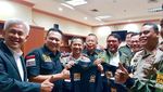 Sisi Lain Ketua DPR Bamsoet: Menembak, Ferrari, dan Jet Pribadi