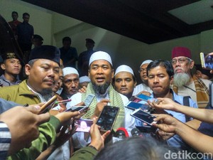 Penjelasan Ustaz Zulkifli soal Ceramah tentang KTP Dicetak di China