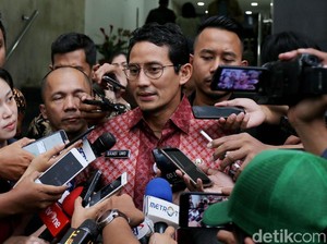 Sandiaga Koordinasi dengan Camat Bahas PKL di Jatinegara