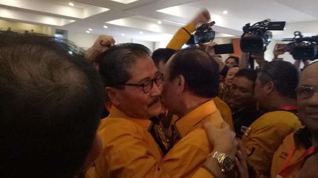 Sah! Kubu 'Ambhara' Tetapkan Daryatmo Sebagai Ketum Hanura