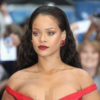 Rihanna di premier film Valerian And The City Of A Thousand Planets, London, Inggris. Foto: Getty Images