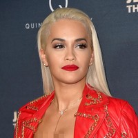 Rita Ora di premier Jeremy Scott: The Peoples Designer. Foto: Getty Images
