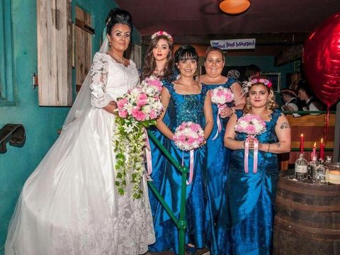 Hiii! Kerap Patah Hati dan Dicampakkan, Wanita Ini Pilih Nikahi Hantu