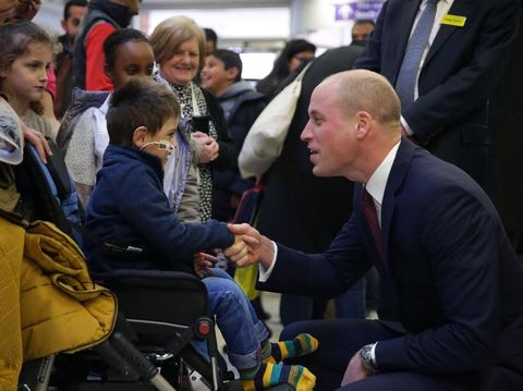 Penampilan Baru Pangeran William dengan Rambut Botak di Tengah 