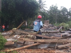 Puting Beliung Hajar Wilayah Malang, Kandang Ayam dan Rumah Rusak