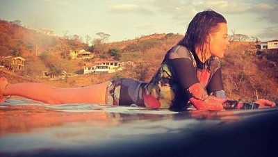Foto: Si Cantik Margot Robbie yang Doyan Olahraga Air