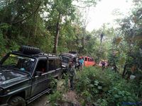 Mau Pacu Adrenalin? Coba Jalur Pegunungan Maros Ini