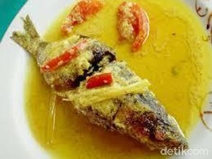 Nyang Ini Pesmol Bandeng Racikan Khas Betawi
