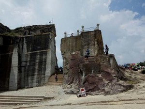 Tebing Breksi, Bekas Tambang yang Jadi Wisata Kekinian