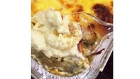 Menjalani diet keto, Igun makan mac and cheese yang rasanya endol banget alias enak banget. Foto: Instagram @ivan_gunawan