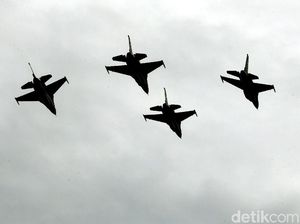 TNI AU Jelaskan soal Suara Kencang di Langit Jakarta Pagi Tadi