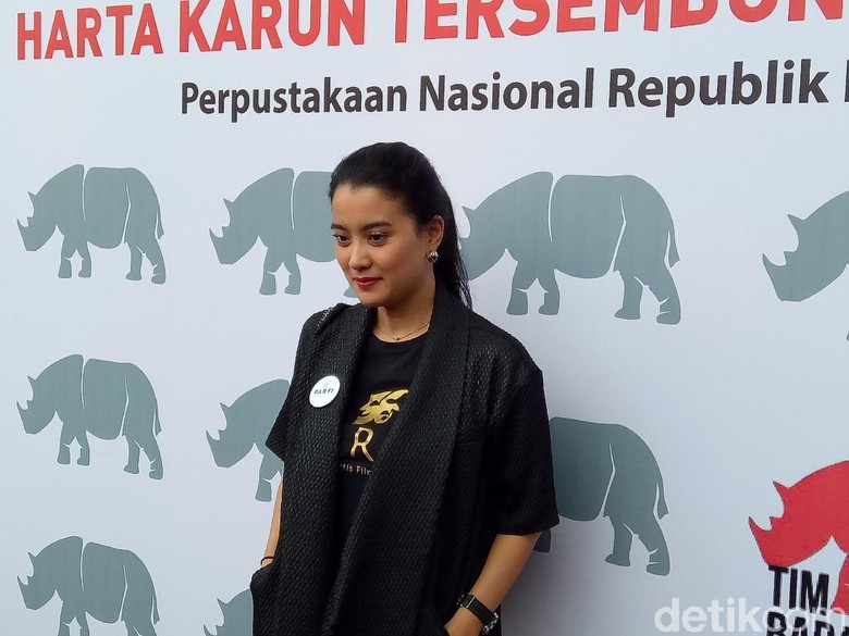 Marcella Zalianty Kenalkan Anak pada Satwa Sejak Dini Marcella Zalianty Kenalkan Anak pada Satwa Sejak Dini