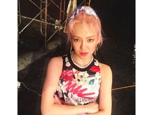 Nyanyi Punk Right Now di HUT Transmedia, Begini Aksi Hyoyeon!