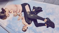 Selena dinilai sebagai sosok yang kuat dan pas untuk mewakili produk itu. Alberto Turincio/Puma.