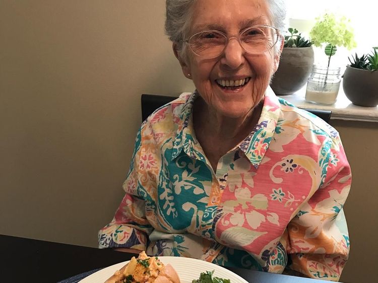 Foto: Keseharian Anne Fraser, Nenek yang Jadi Vegan di Usia 96 Tahun