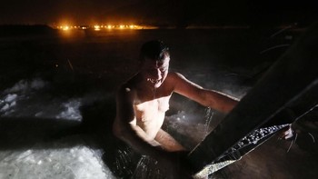 Sungai Yenisei adalah sungai terpanjang ke-5 di dunia, dan yang terbesar bermuara di Samudra Arktik. Sungai Selenge dianggap sebagai hulu dari sungai ini. Total panjang Sungai Yenisei yakni 5.539 km. Foto: REUTERS/Ilya Naymushin