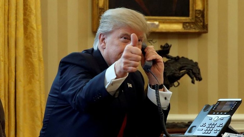 Penghargaan Fake News Ala Trump Dikritik Sebagai Warisan Stalin Penghargaan Fake News Ala Trump Dikritik Sebagai Warisan Stalin