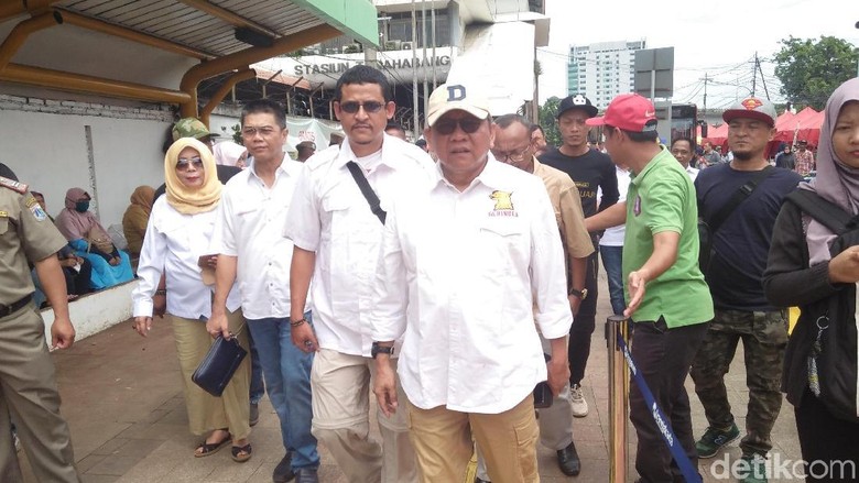 Cek Hasil Penataan PKL, Gerindra DKI Jajal Tanah Abang Explorer Cek Hasil Penataan PKL, Gerindra DKI Jajal Tanah Abang Explorer
