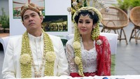 Meski begitu, akad nikah tetap berlangsung khidmat. Foto: Noel/detikHOT