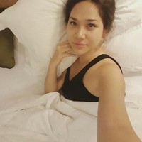 Bunga Citra Lestari atau BCL tidak lupa selalu membersihkan wajahnya sebelum tidur. Memakai pelembap wajah adalah kunci dari wajah cantiknya saat berpose tanpa makeup di tempat tidur. (Foto: Instagram)