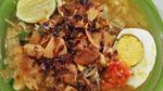 Saat Hujan 8 Netizen Ini Hangatkan Badan dengan Nyoto Ayam yang  Sedap Ini
