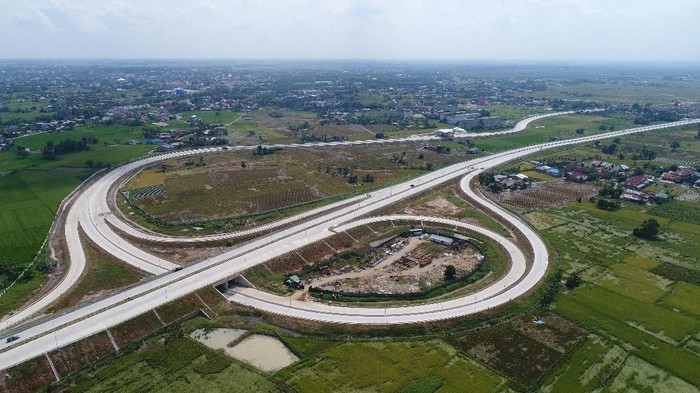 Begini Penampakan Dari Udara Tol Medan-Tebing Tinggi Tol Medan-Kualanamu-Tebing Tinggi seksi 1 dari Tanjung Morawa ke Perbarakan bakal tersambung Tol Belawan-Medan-Tanjung Morawa (Belmera) pada April 2018 mendatang.