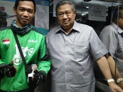 Deretan Kejadian Lucu Para Driver Ojek Online