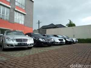5.000 Unit Mobil Mantan Taksi Blue Bird Terjual dalam 2 Tahun