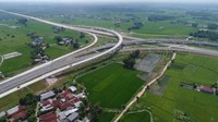 Ruas ini akan menghubungkan ruas jalan tol yang sudah ada, yaitu Medan-Kualanamu-Tebing Tinggi. Dengan begitu, bila pembangunan tol ini selesai Luhut mengatakan jarak tempuh dari kawasan Parapat menuju Kualanamu akan semakin cepat, hanya butuh 1,5 - 2,5 jam. Dok PUPR/Ditjen Bina Marga