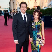 Aktor Nicolas Cage dan istrinya, Alice Kim, menamai putranya Kal-El yang bukan lain adalah nama lahir Superman. (Foto: Getty Images)