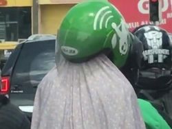Deretan Kejadian Lucu Para Driver Ojek Online
