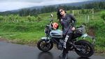 Bukan Cuma Jokowi, Artis Cantik ini Juga Bikers
