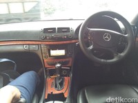 Jadi Sopir Mobil Mercy Harga Miring