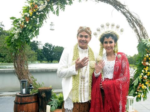 Ardina Rasti Sudah Hamil Sebelum Menikah dengan Arie Dwi 