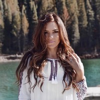 Dilansir The Sun, Jessica mulai menjalani olahraga dengan pergi ke gym dan rajin melakukan aktivitas kardio di rumahnya. (Foto: Instagram)