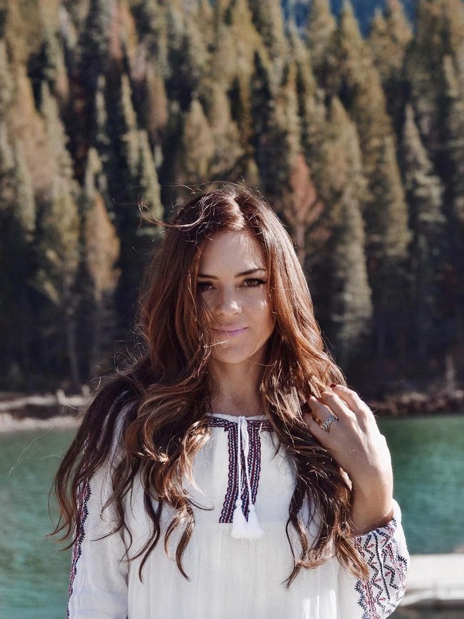 Dilansir The Sun, Jessica mulai menjalani olahraga dengan pergi ke gym dan rajin melakukan aktivitas kardio di rumahnya. (Foto: Instagram)