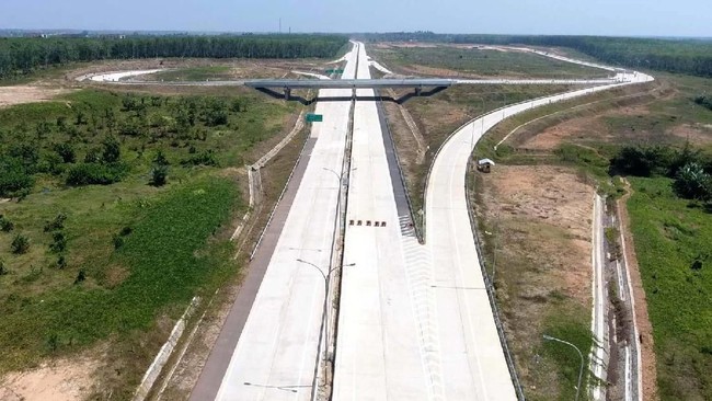 Swasta dan BUMN Rebutan Proyek Infrastruktur Jokowi