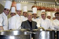 Angka 3 yang Penuh Arti Bagi Kehidupan Paul Bocuse