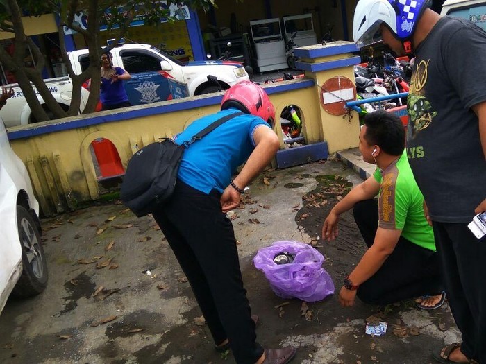Ini Isi Benda Mirip Bom yang Ditemukan di Sat Lantas Polres Lumajang