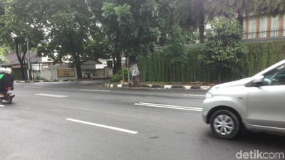 Foto: Lokasi Kecelakaan Moge vs SUV di Pakubuwono